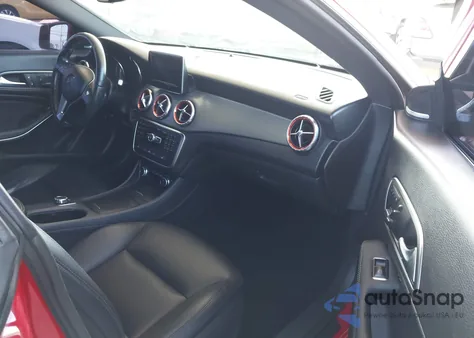 2014 Mercedes-Benz Cla 250 из США, поврежденный, VIN WDDSJ4EB5EN152220